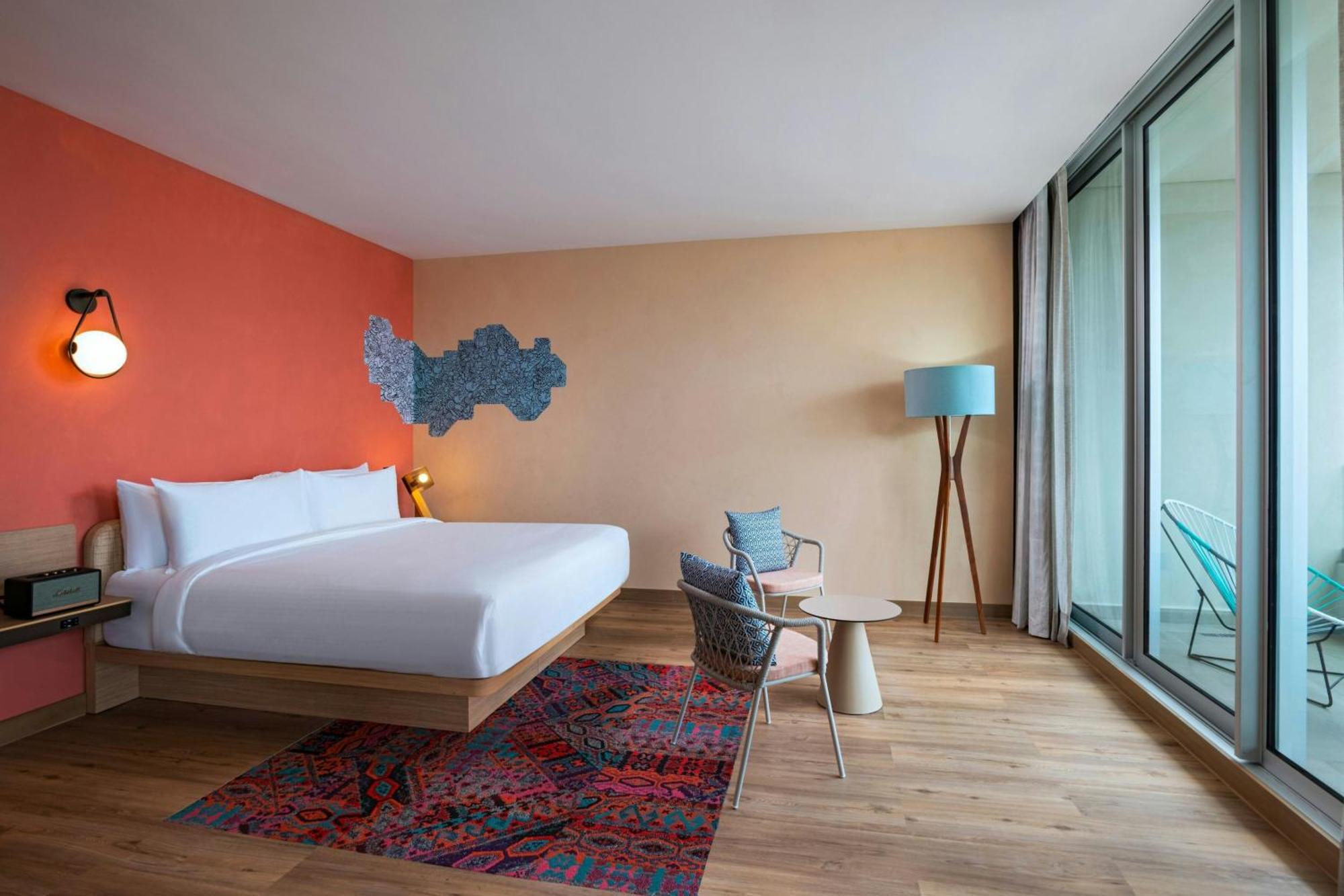Aloft Playa Del Carmen Hotel Ngoại thất bức ảnh A room at the hotel
